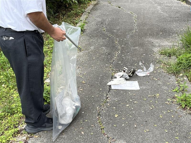 ゴミ拾い1.jpg